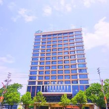 宣威诺云国际酒店