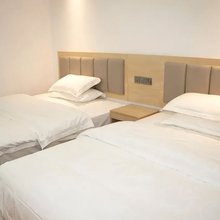 云旅宾馆(江西旅游商贸职业学院店)