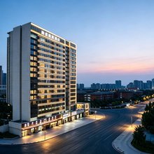 秦皇雅居酒店(西博城天府七中店)