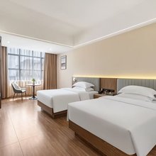 天明连锁轻奢公寓(广西体育中心店)