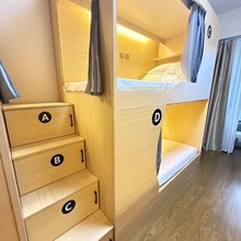 四季青年旅舍(济南万象城奥体中心店)