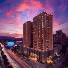 昆明樱之花主题酒店(爱琴海购物公园店)