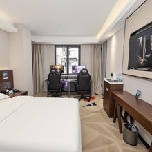 电玩鲸电竞酒店(广州东晓南地铁站孙逸仙纪念医院南院店)