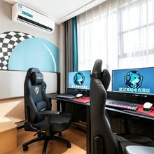 青喵电竞(武汉万象城台北路店)