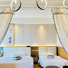 渝云汇酒店(彩云湖店)