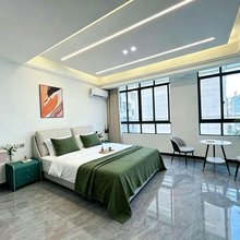 梵净·牧舍民宿(洪源新街·博美实验高中店)