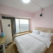 玉麒麟公寓宽窄巷子民宿(花牌坊街分店)