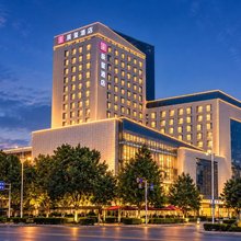 辰玺酒店(高铁东站CBD会展中心店)
