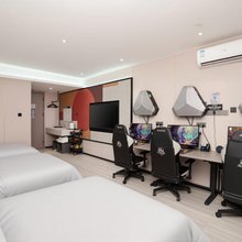 KK电竞酒店(东营吾悦广场店)