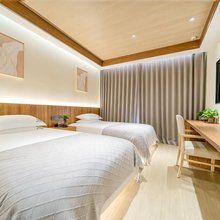 拾辰里民宿(九华山游客服务中心店)