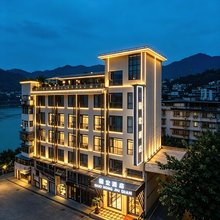国宏酒店(重庆云阳滨江公园店)