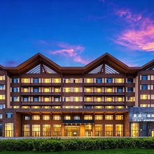 最后一滴泪国际酒店(赛里木湖新游客中心店)