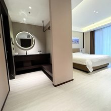 广州百鸣酒店(广州塔琶洲会展店)