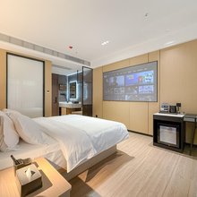 和居酒店公寓(爱联地铁站店)