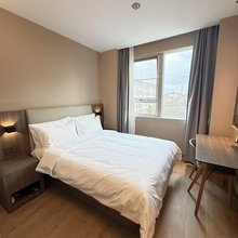 泽居酒店(上海理工大学北外滩店)