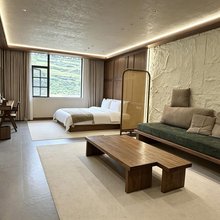 松潘·川喜云叙|Serene·Local·Lodge 茶咖民宿(松潘站店)