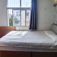 天天公寓(武汉生物工程学院店)