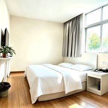 深圳平新宾馆(下水径地铁站店)