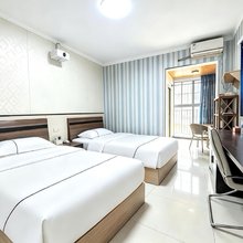 景洪柒家客栈(曼听公园店)