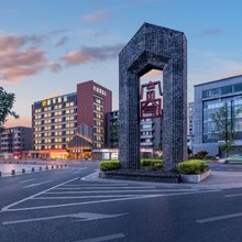 成都宽窄巷子橙果酒店(通惠门地铁站店)