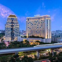 东莞君源雅高铂尔曼酒店(长安站店)