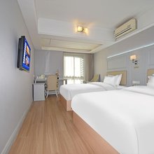 悦庭酒店(重庆冉家坝地铁站店)