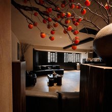 墨隐·里往Vintage美学意境酒店(花果园购物中心白宫艺术中心店)