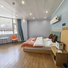 左贡艳辉供氧酒店