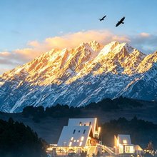 香格里拉·云极野奢·雪山观景度假美宿(虎跳峡镇店)