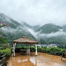 云梯小筑·中式原木风观山景休闲度假 Villa 民宿(云和梯田景区店)