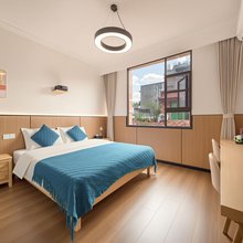 云栖小筑轻奢酒店(四川传媒学院店)