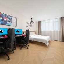 网鱼电竞酒店(济南印象城店)