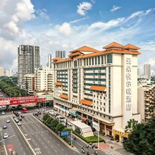 云朵·悦尔顿酒店(江南万达星光大道店)