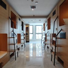 小果青旅(宜昌万达广场店)