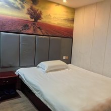 成都年鸿商务酒店