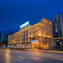 城市精选酒店(防城港高铁北站东巷步行街店)
