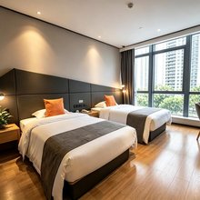 韵和酒店(大学城772彩虹街店)