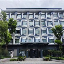 桔悦酒店(上海虹桥机场定边路地铁站店)