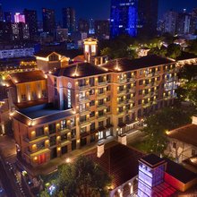 武汉雅阁欢聚酒店(黄鹤楼昙华林店)