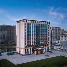 维也纳国际酒店(沧州黄骅港贝壳湖公园店)