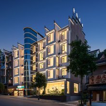雾依·云居|WUYI Villa 度假美宿(郴州资兴东江湖景区游客中心店)