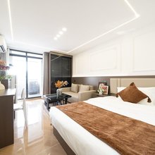 青时光酒店(南宁东葛路地铁站青秀万达店)