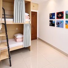 初见男生青旅(朝阳广场店)
