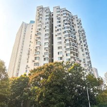 武汉柒天智能公寓(光谷武汉华中科技大学东校区店)