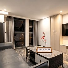 铂金轻奢Loft影院民宿(江铃地铁站店)