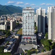 清远瑞雲汇朋国际酒店(古龙峡店)