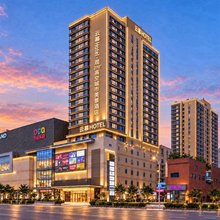 云慕.MAX设计师酒店(泸州步步高新天地店)