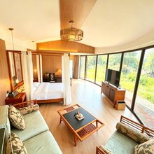 屋脊山云上山舍影寓