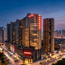 维也纳酒店(成都温江珠江广场光华公园地铁站店)