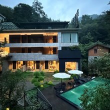 青城山自然醒民宿